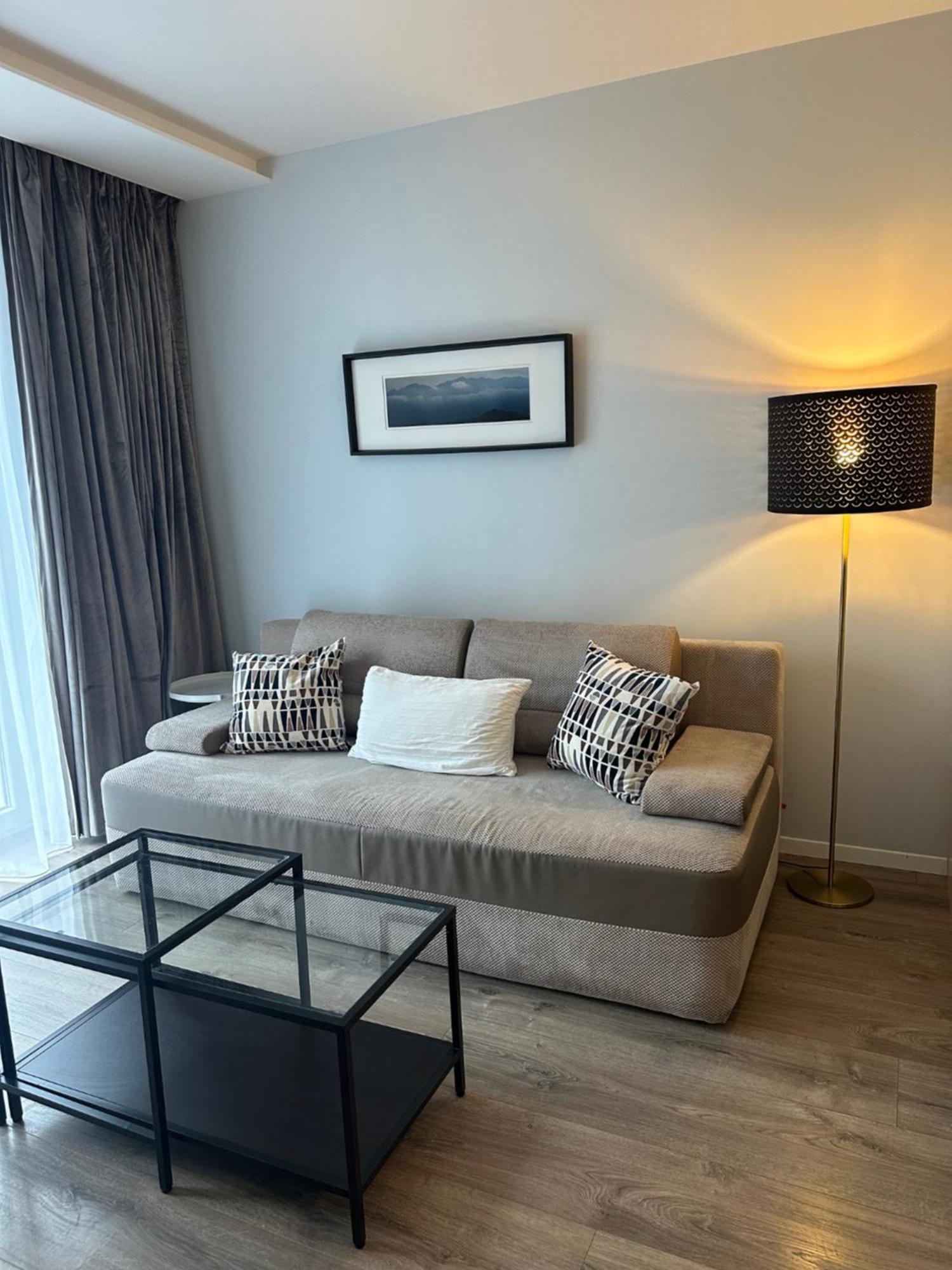 Modern Apartment Near To The Chopin'S Airport Cybernetyki 2A Warsaw Exterior photo